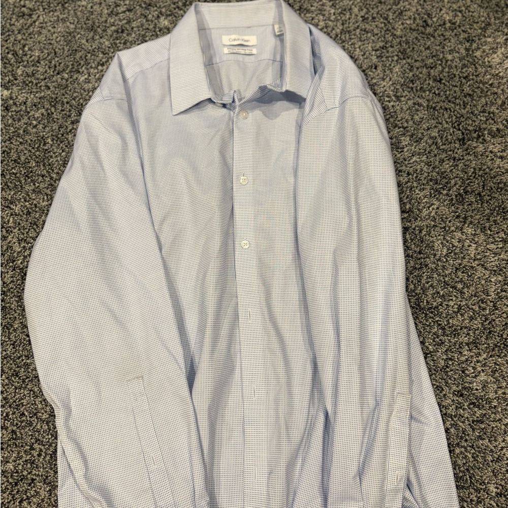 Calvin Klein Men's Light Blue Dress Shirt